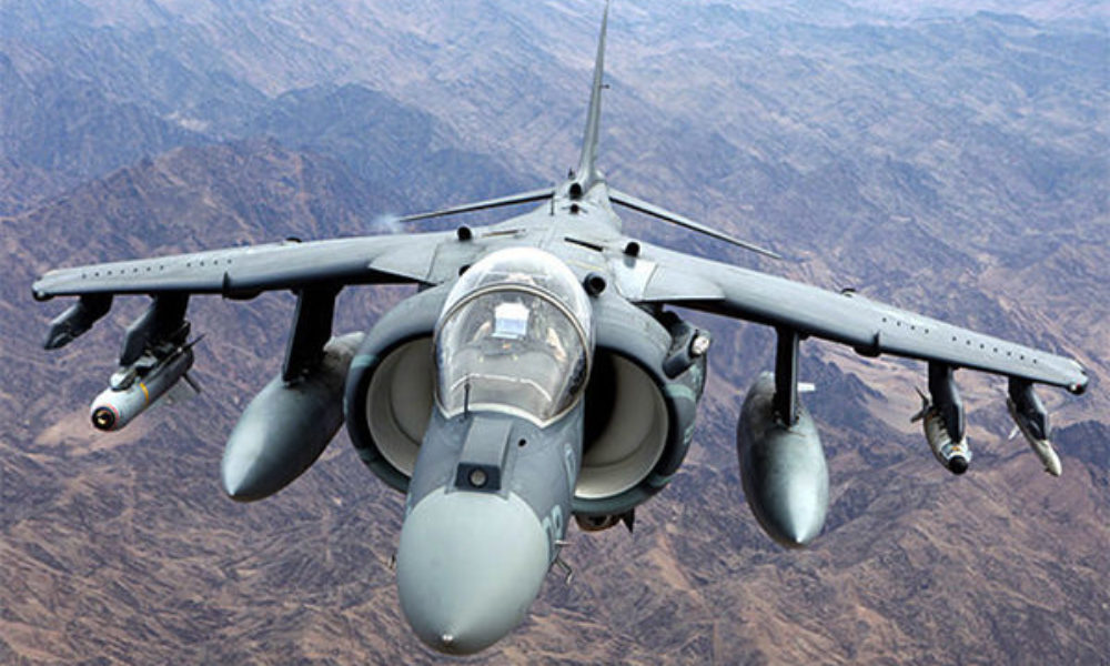 米国のハリヤー戦闘攻撃機が原因不明の墜落