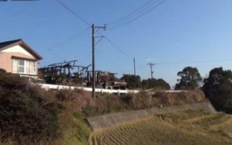 長崎県西海市西海町川内郷の住宅から出火して2人が死亡