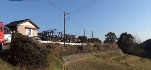 長崎県西海市西海町川内郷の住宅から出火して2人が死亡