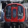 ロンドンの地下鉄で18歳の少年らが複数人で結託して爆破テロ