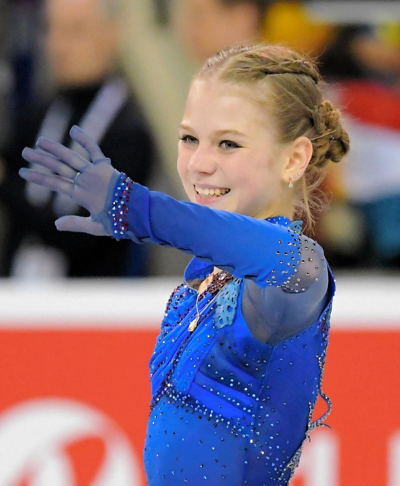 羽生結弦選手とカナダの女子トルソワ選手が同時に4回転ジャンプを披露