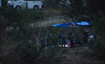 愛知県西尾市鵜ケ池町の河川敷でトランクの中から白骨遺体