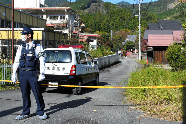 群馬県桐生市菱町五丁目の住宅で男女の刺殺事件