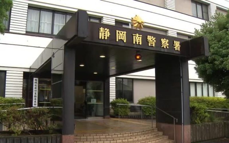 静岡県警の捜査車両が一般道を121キロで走行