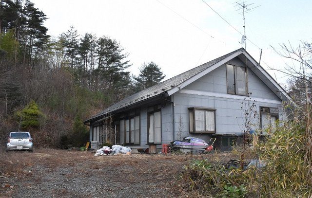 福島市松川町の借家で同居する男性を殺害した容疑で男女を逮捕