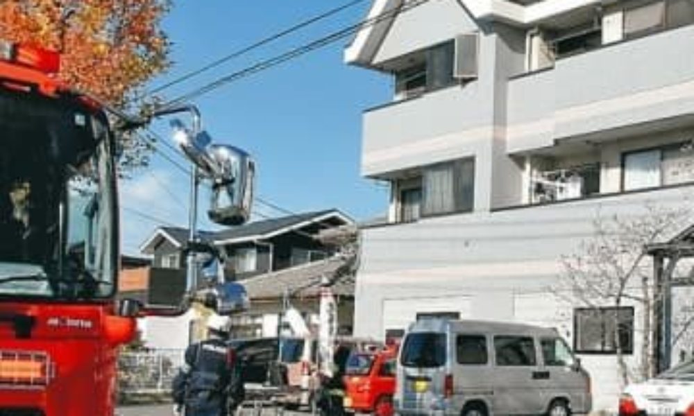 伊勢崎市にある住宅から出火して焼け跡から女性の遺体