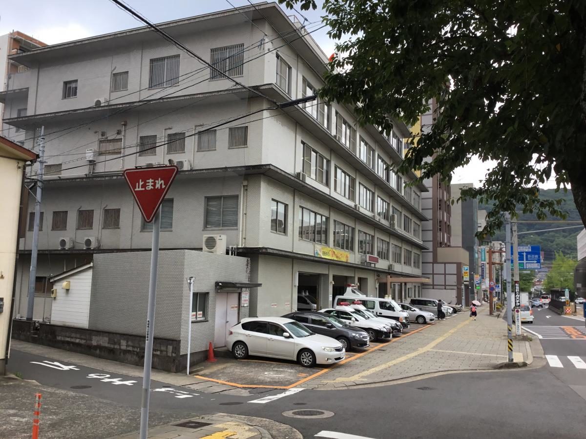 職務中の警察官に暴行を加えた男を公務執行妨害の容疑で逮捕