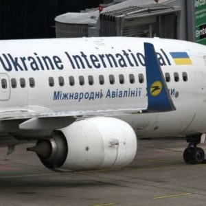 ウクライナ国際航空のボーイング737型機が176人の搭乗者を載せて墜落