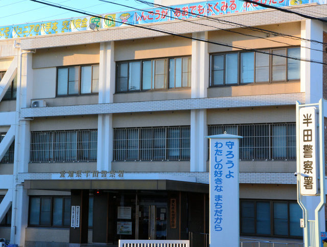 愛知県阿久比町の会社に置かれていたコンテナの中から従業員の男性遺体