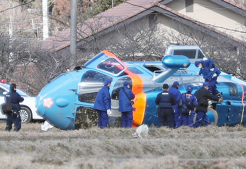 心臓移植の為の搬送ヘリが福島県の田んぼで横転し医師らが重傷