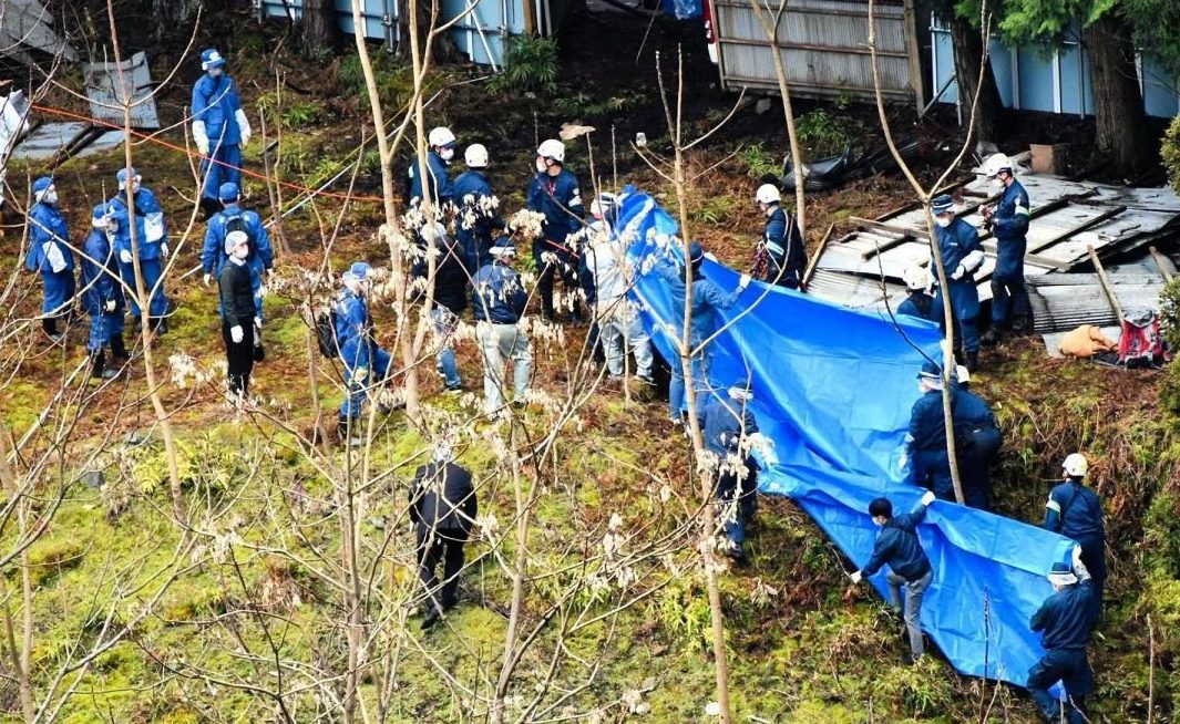兵庫県加古川市内の山中の空き地で車を全焼させ所有者の遺体遺棄