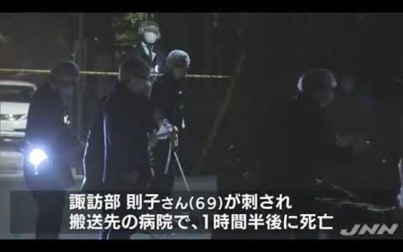 静岡県長泉町にある住宅の玄関先で女性が何者かに刺されて死亡