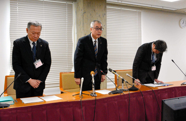 青森県弘前市の男性職員が地元紙に職員の個人情報漏洩