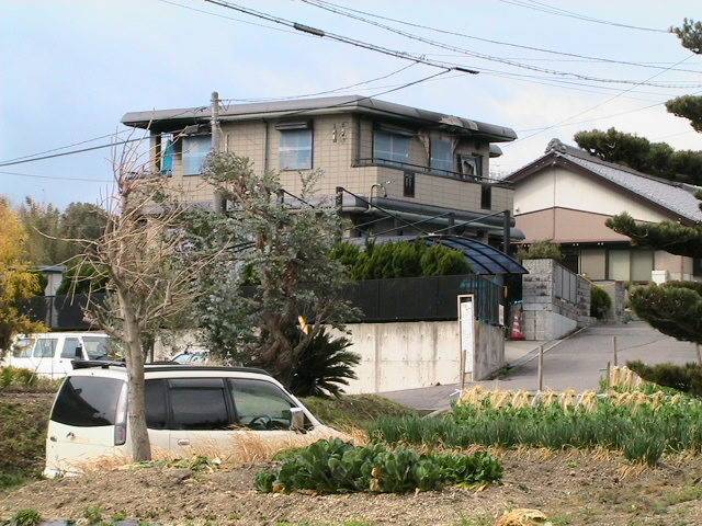 豊明市の住宅で母子を含める4人が殺害