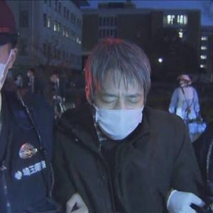 埼玉県にある県庁前の路上で妻を殺傷した容疑で逮捕された別居中の夫