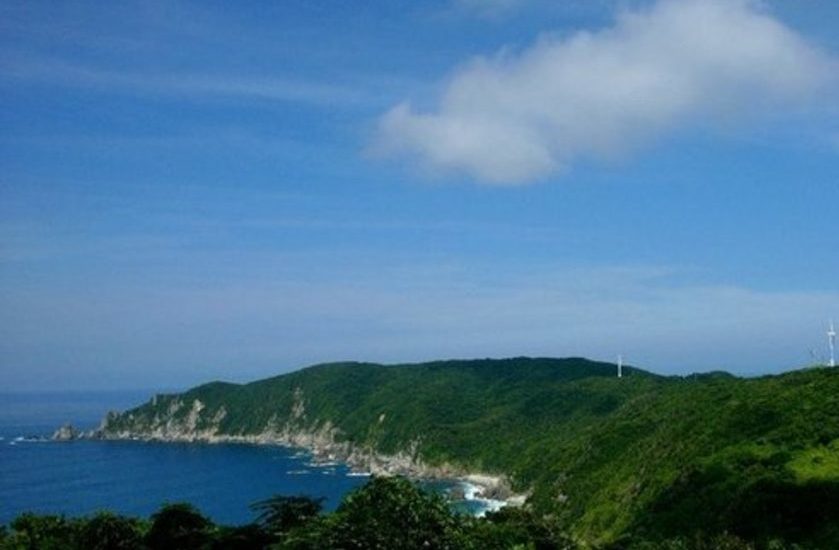 鹿児島県南さつま市にある海岸で性別や年齢が不明の白骨化した遺体