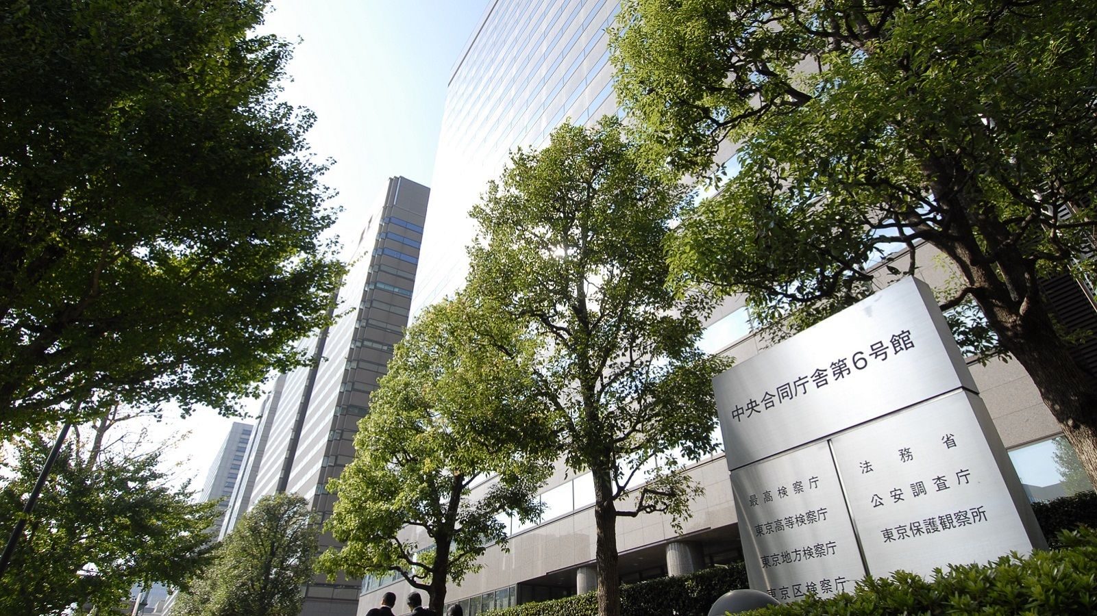 警察組織の腐敗と管理職としての立場の分からない警察官僚の無能ぶり