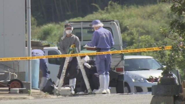 愛媛県今治市古谷にある住宅の敷地内に建てられた倉庫の中に住人の遺体