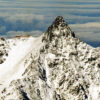 北アルプスの槍ヶ岳で登山客の1人が滑落し救助を待った2人も死亡