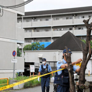 兵庫県姫路市白浜町の県営住宅で女性が刃物で刺され死亡