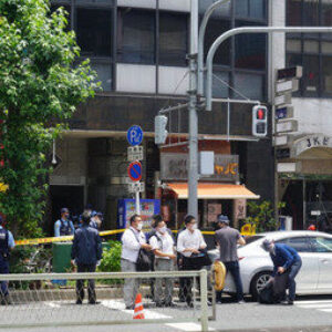 大阪市北区天神橋の雑居ビルで女性経営者が刃物で刺され店内で死亡
