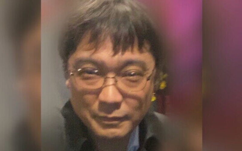 大阪市北区天神橋のテナントビルでカラオケパブ店主刺殺事件