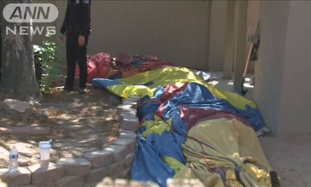 アメリカ西部のニューメキシコ州で熱気球の墜落事故があり5人が死亡