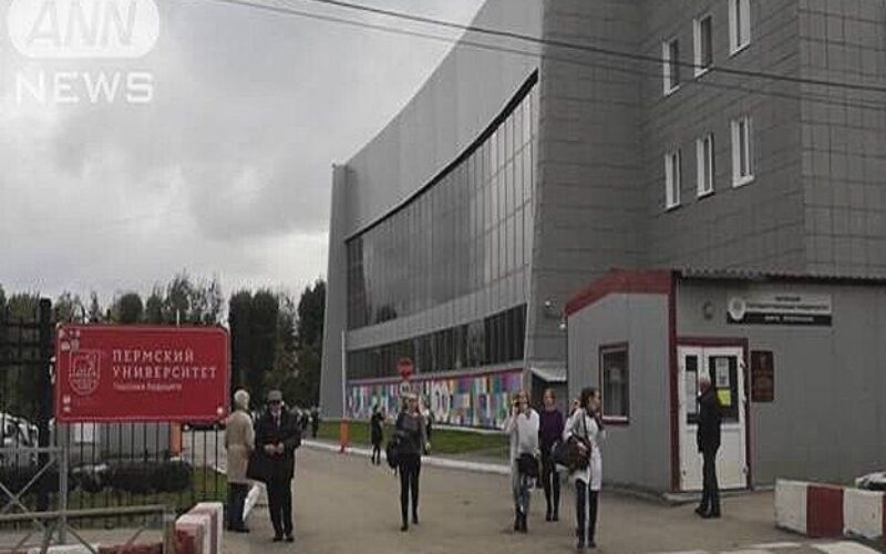 ロシア中部の大学で学生が銃を持って乱射し6人が死亡して多数の重軽傷者