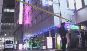 東京都豊島区池袋にあるホテル内で男性が刃物で刺され死亡した殺傷事件