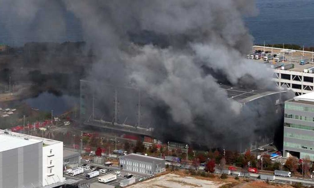 大阪市此花区にある物流倉庫の日立物流西日本で大規模な火災が発生した放火事件