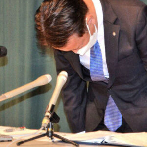 神奈川県真鍋町の町長が選挙人名簿抄本や住民基本台帳を不正にコピーして利用