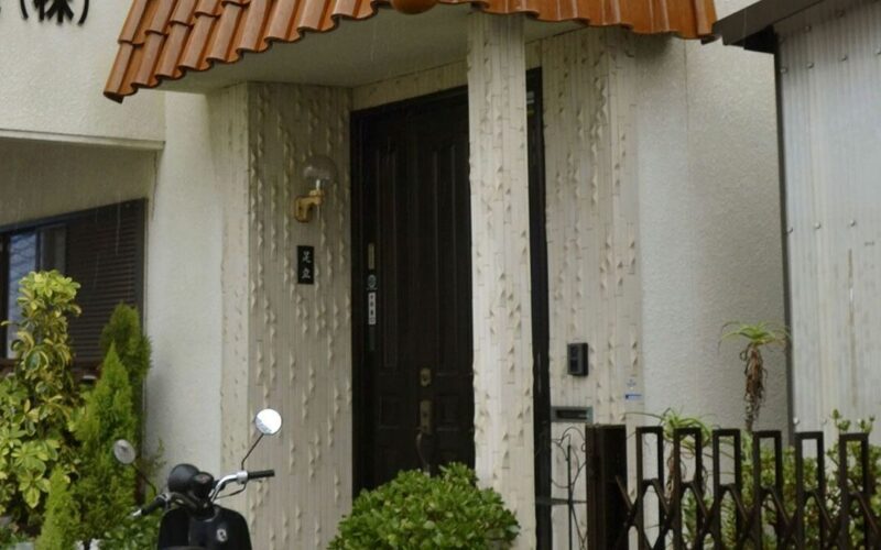 大阪府堺市で父親と弟をそれぞれ異なる方法で殺害した女の裁判員裁判