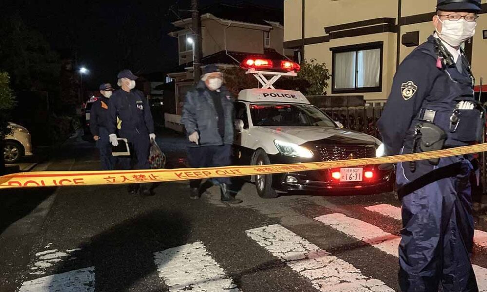 神奈川県平塚市にある住宅の室内で事件性のある2人の死亡した遺体