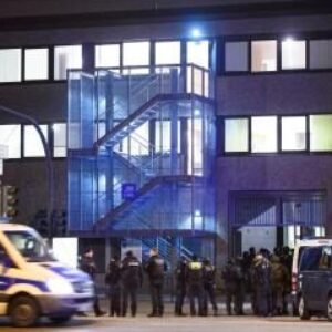 ドイツ北部にあるハンブルクでエホバの証人が集まった会場に乱入した発砲事件
